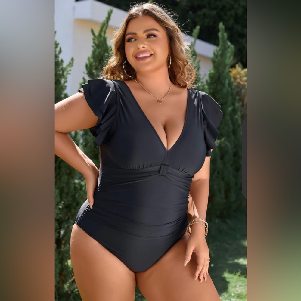 V Neck Ruffles One Piece Swimsuit - Picture 6 of 12
